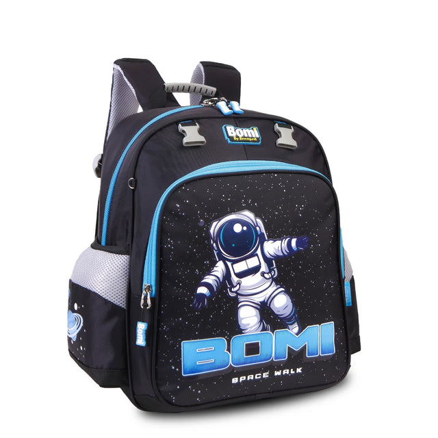 SB01-XL-Space Walk.
